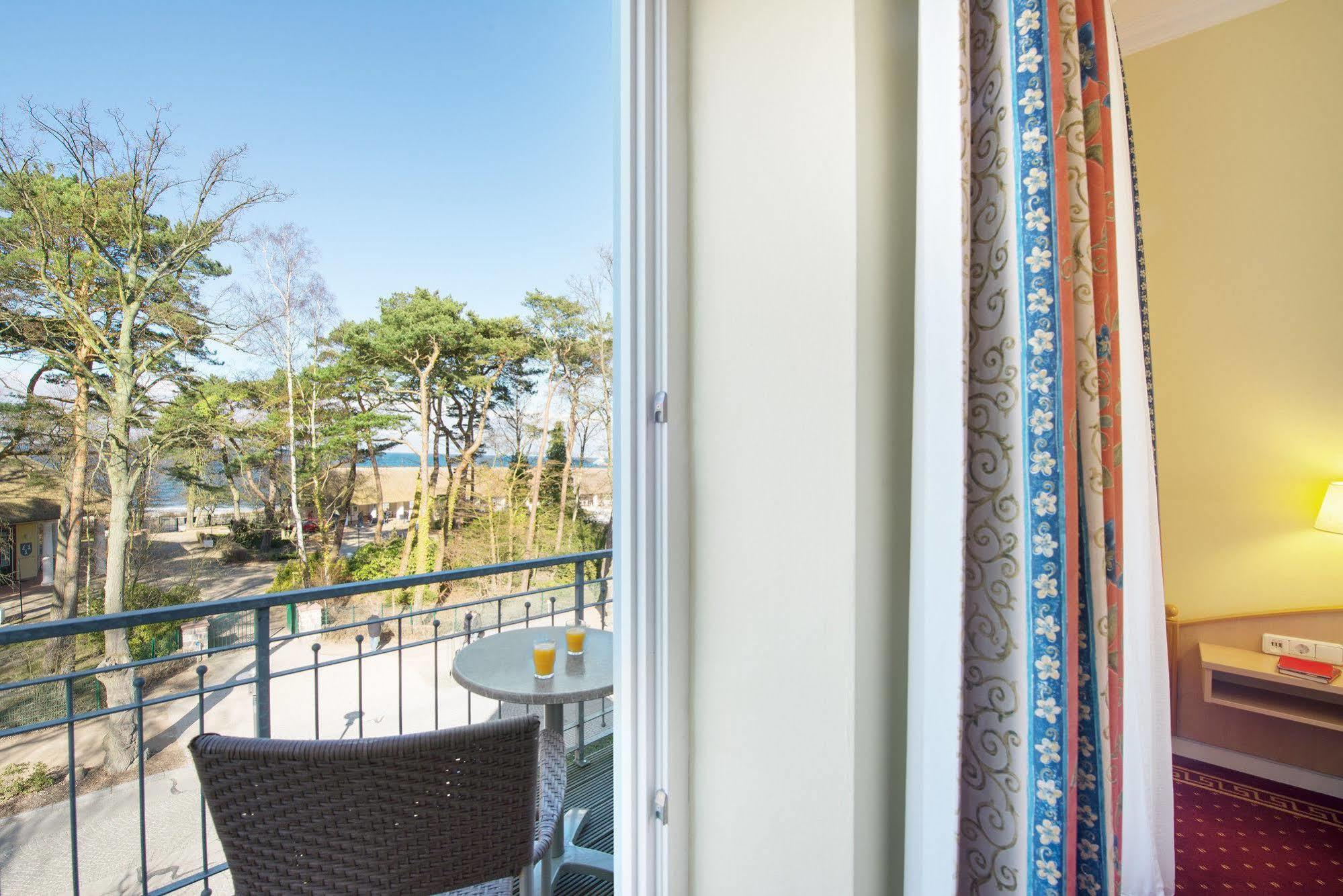 Aparthotel Kuehlungsborn, Villa Am Konzertgarten Exterior foto